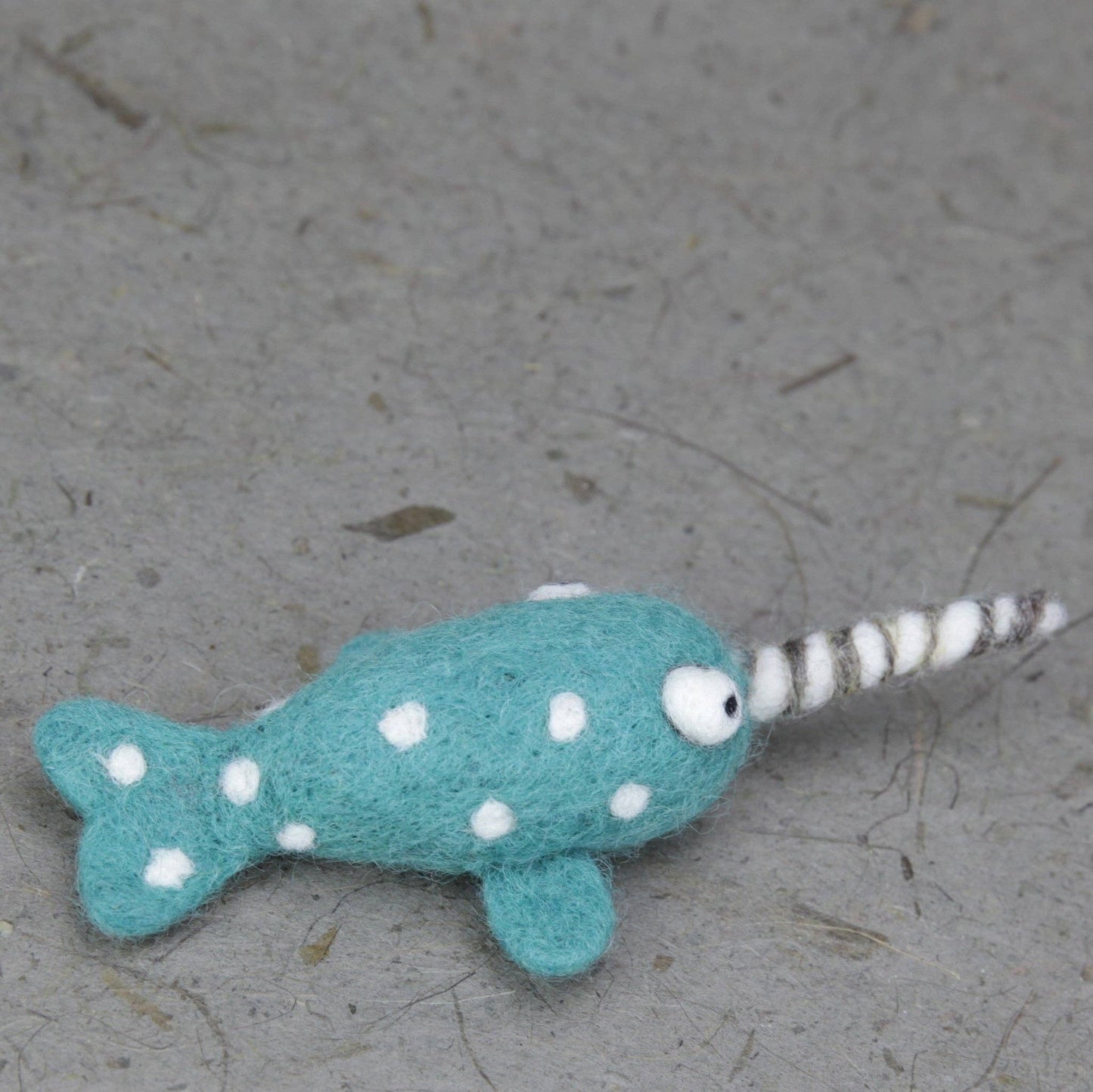 Woolbuddy - Needle Felting Narwhal Kit