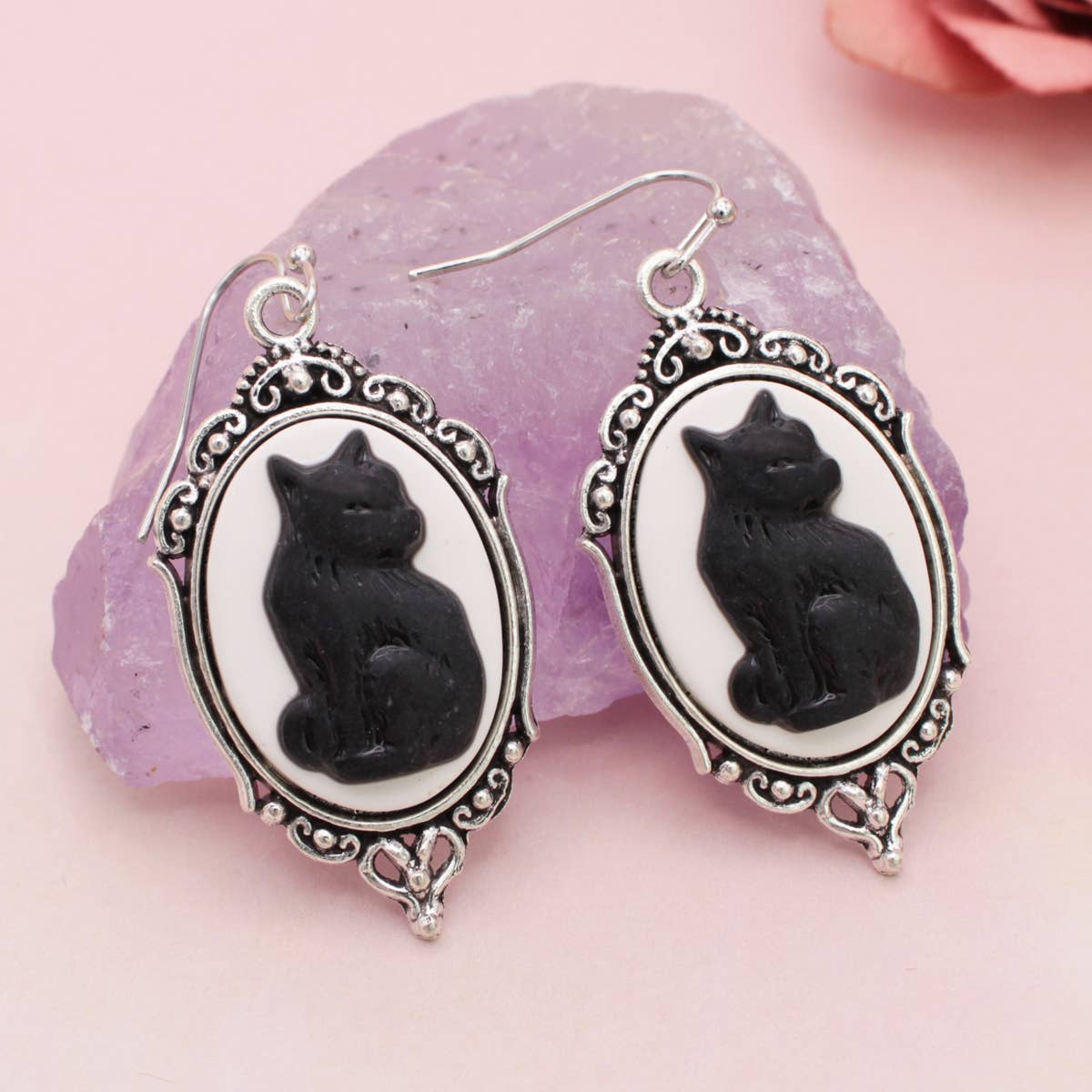 ZAD - Purrfection Cat Cameo Silver Earrings