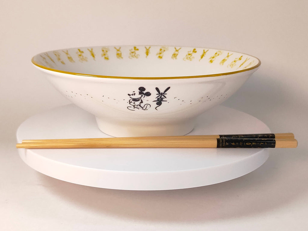 Silver Buffalo - Mickey Minnie Calligraphy Boxed 30oz Ceramic Ramen Bowl