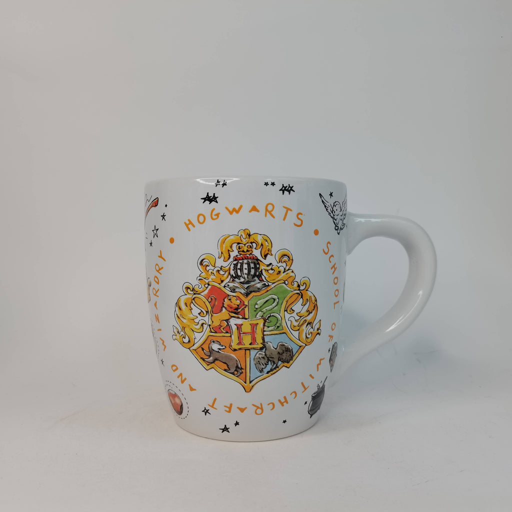 Silver Buffalo - Harry Potter Crest Vintage 25Oz Jumbo Curved Ceramic Mug