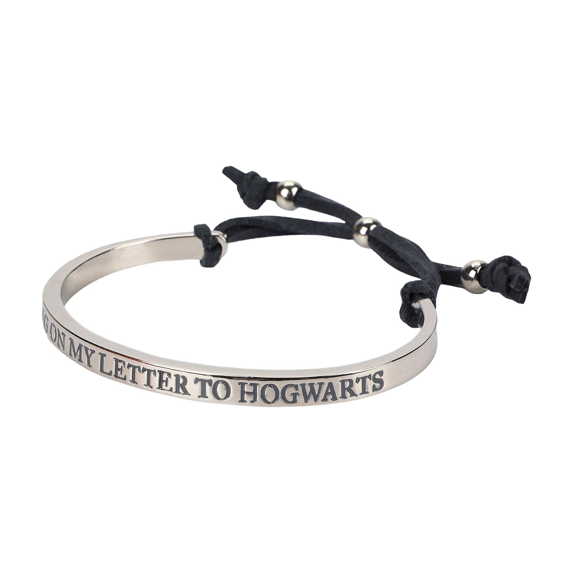 Bioworld Merchandising - Harry Potter 4 Pack Bracelet Set - Waiting On My Letter To Hogwarts