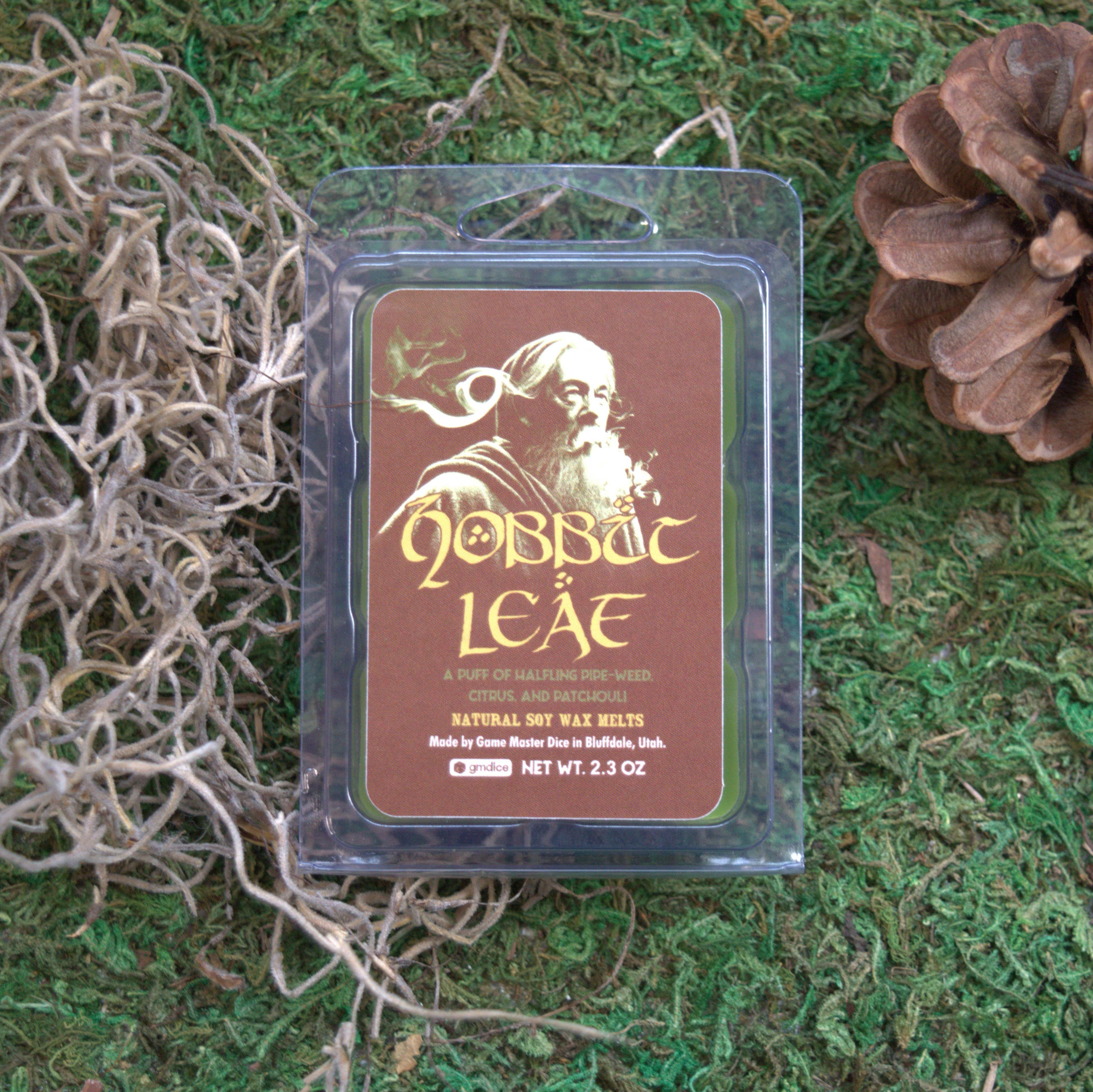 Game Master Dice - Hobbit Leaf Gaming Candle