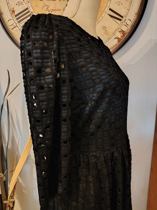 Ann Taylor Petite Black Navy Textured Eyelet Dress Medium