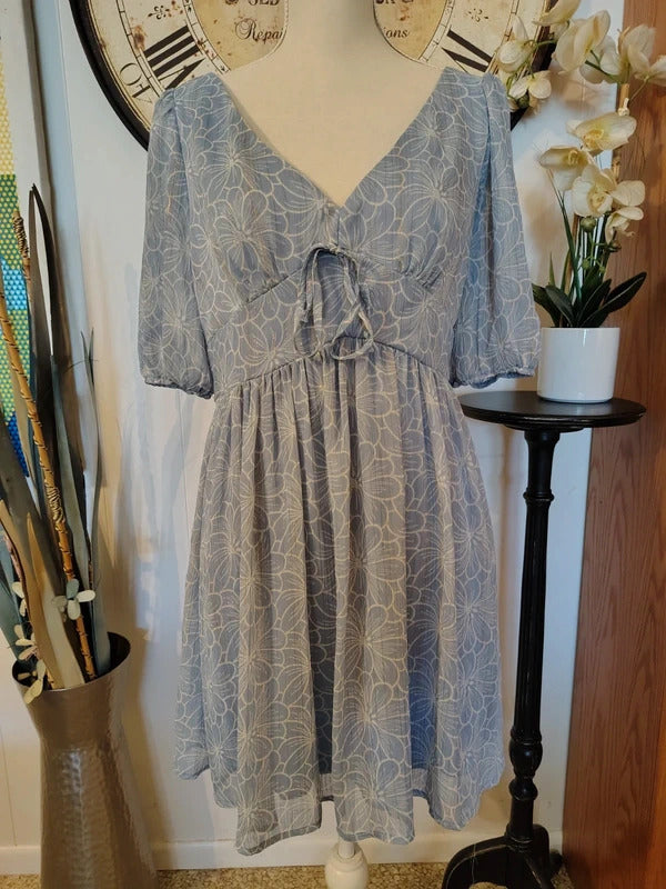 City Triangles Blue Floral Gold Thread Dress Size L