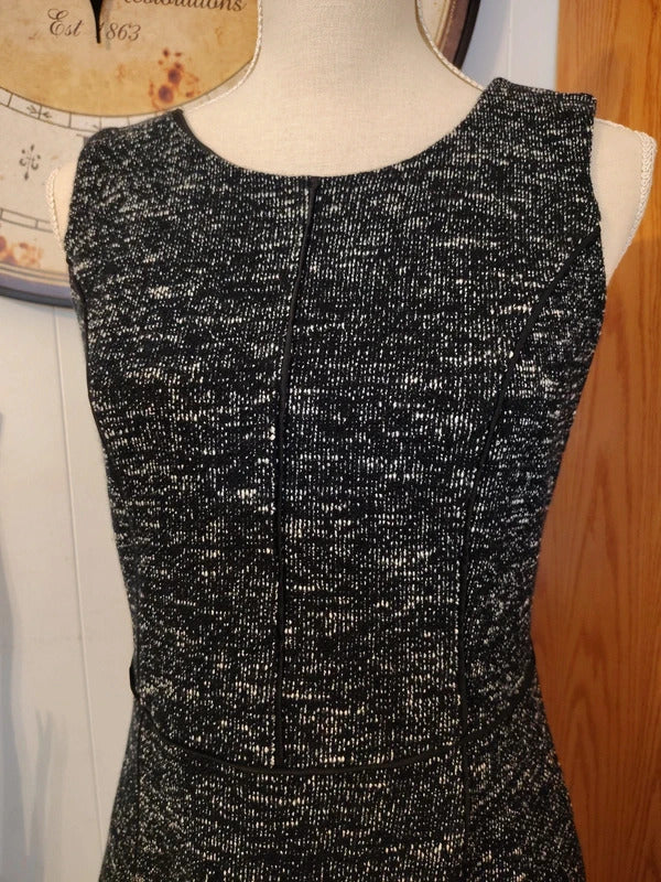 Talbots Petite Black & White Knit Dress Size 8P