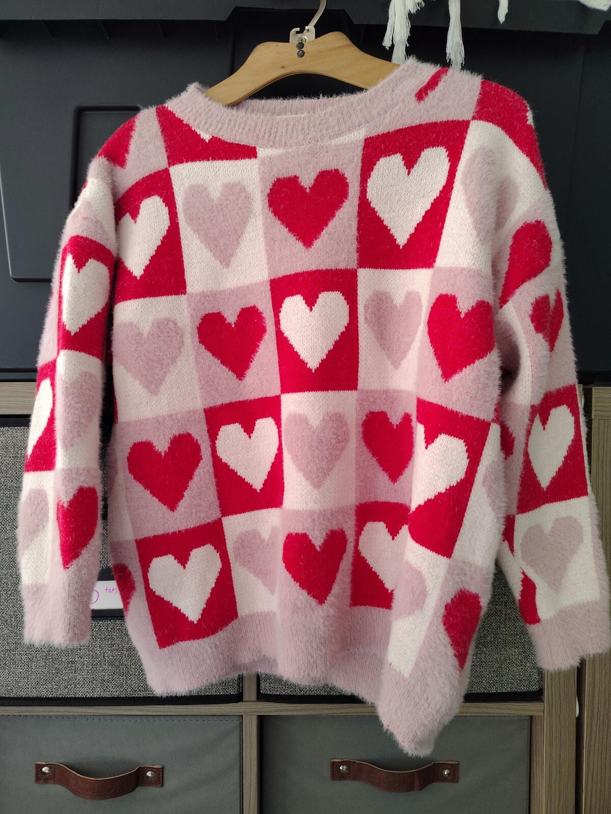 Goodnight Macaroon Sweater Heart Print Comfy M/L Women's