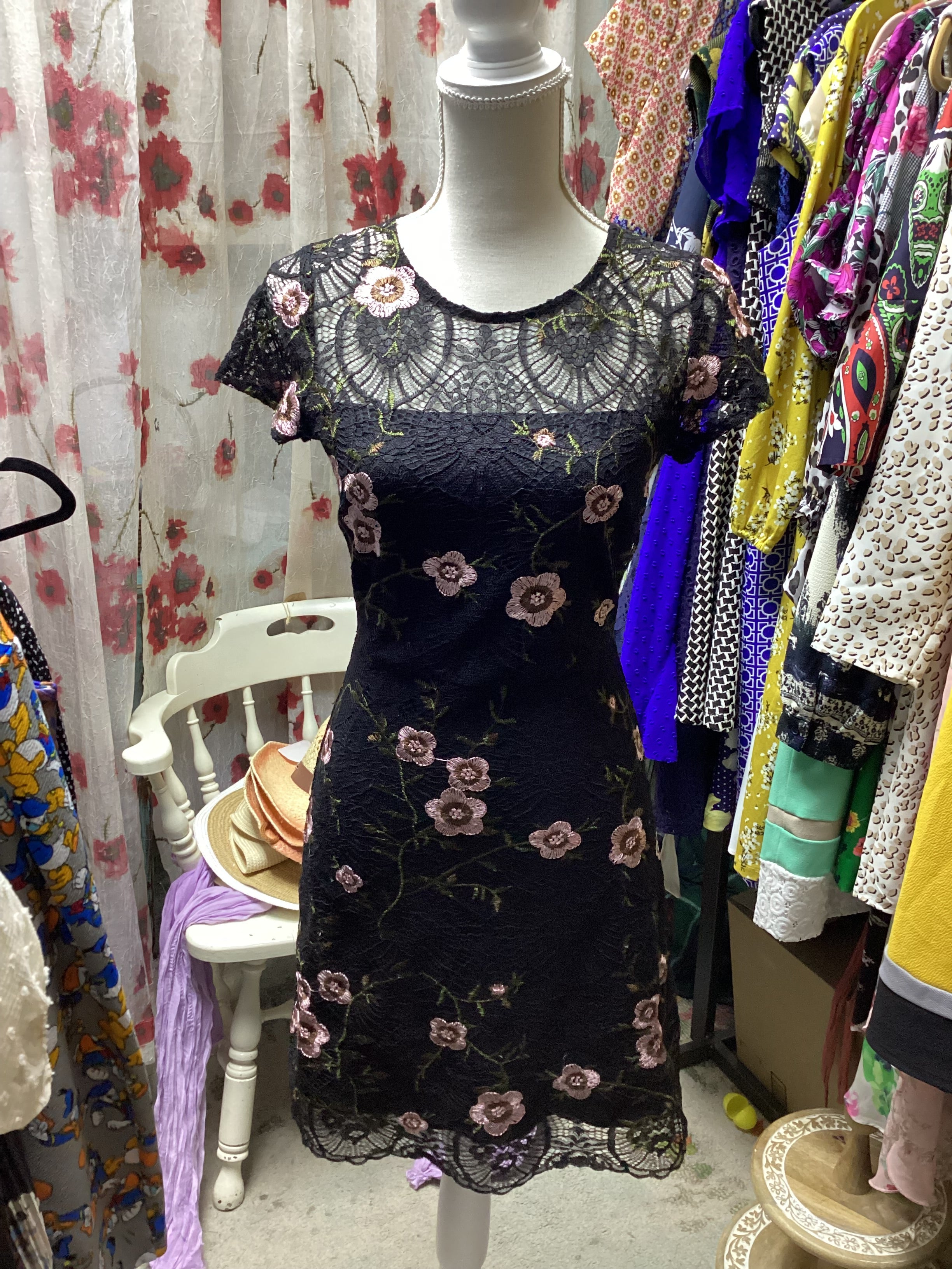 Lucyparis Black Floral Dress Size XS