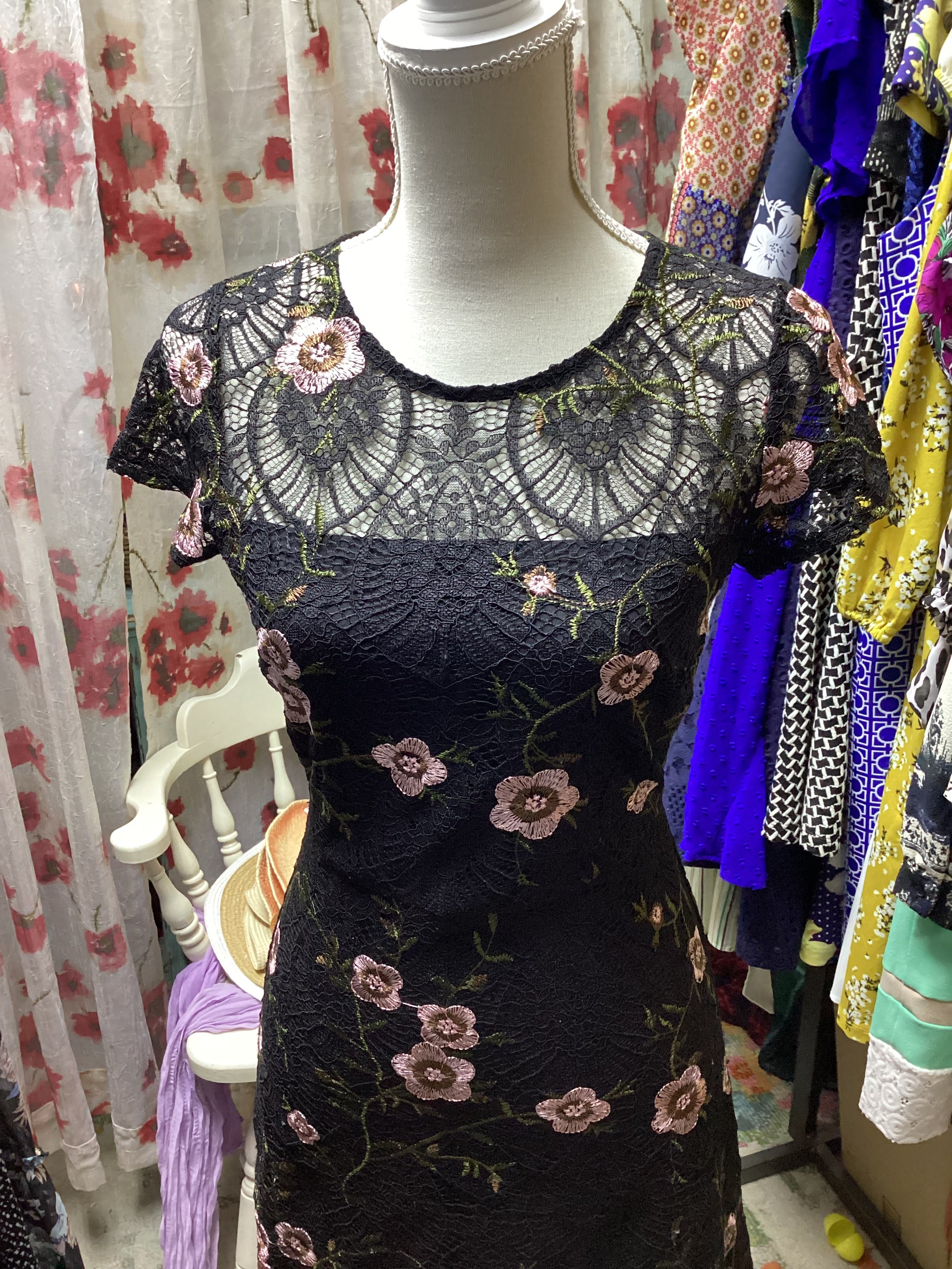 Lucyparis Black Floral Dress Size XS