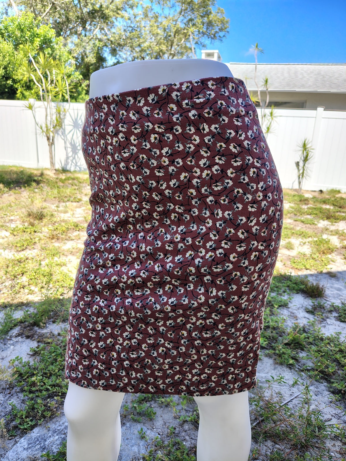 Loft Women's Pencil Skirt size 4p