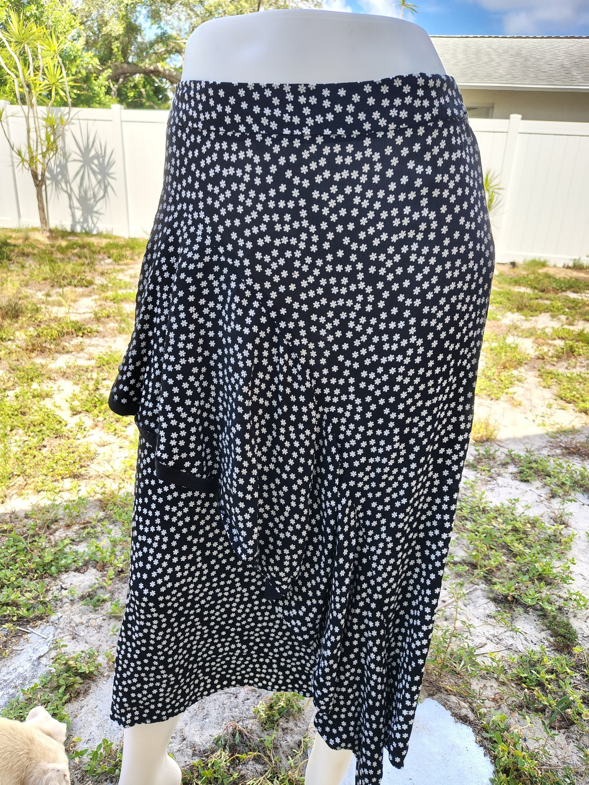 Rachel Zoe Black & White Women's Skirt Size 4