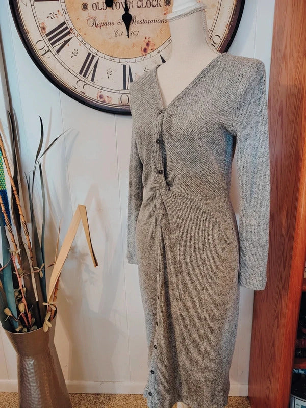 LOFT Gray Knit Long Sleeve Dress XS