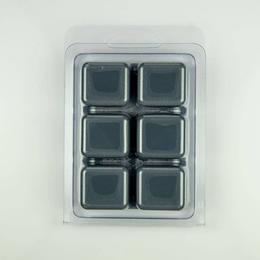 Game Master Dice - Minor Illusion Gaming Candle