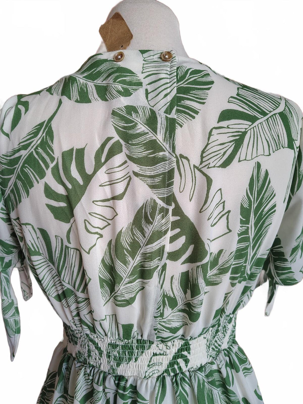 Women's Tropical Leaf Print Button-Front Dress medium