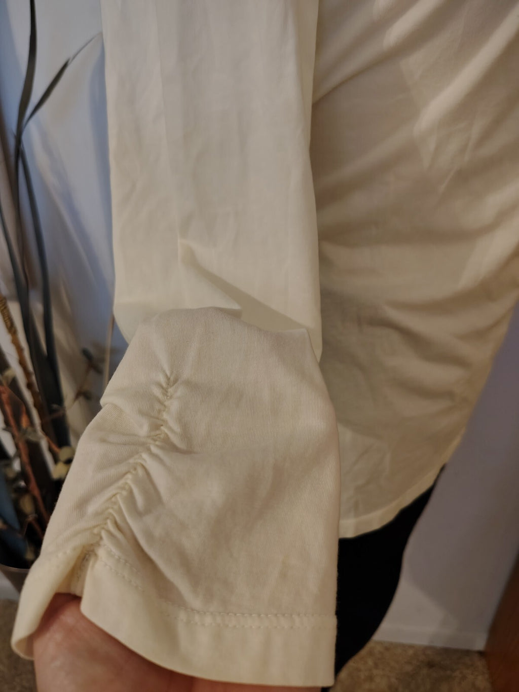 DKNY Jeans Women's Long Sleeve Cream Button Front Top Size L