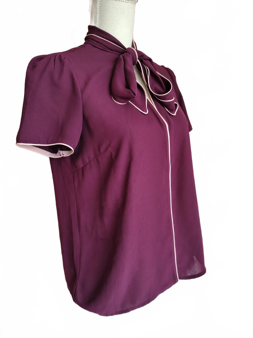 Forever 21 Contemporary Women's Purple Blouse medium