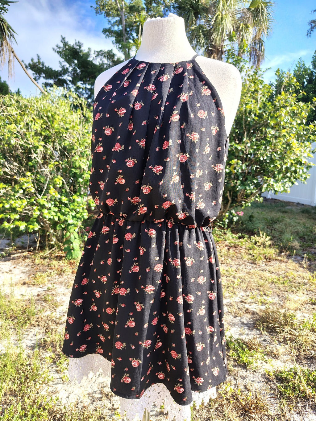 Papaya Black Floral Dress Size Large Jr