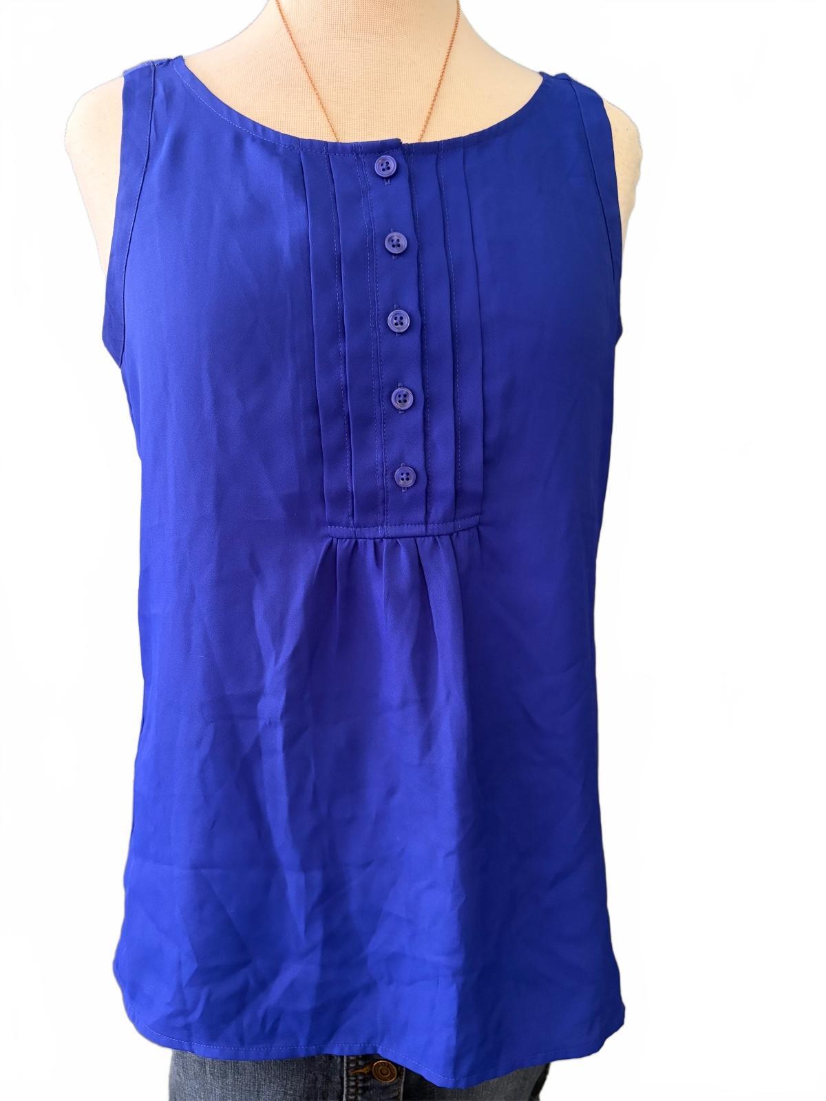 Ann Taylor Women's Blue Top Size Small