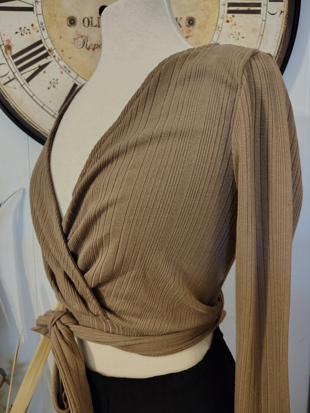 Forever 21 Women's Ribbed Wrap Tie Long Sleeve CropTop Large