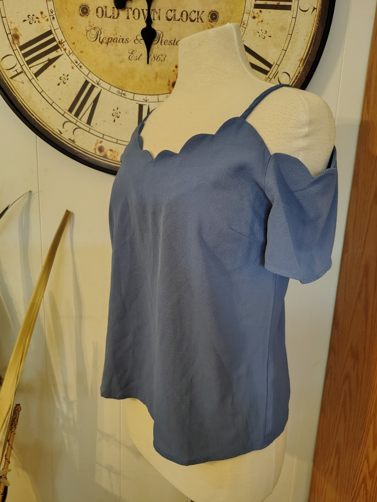 Monteau size Medium Blue Cold Shoulder Top