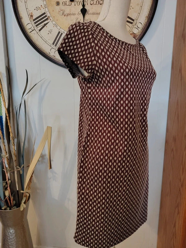LOFT Brown & Cream Geometric Print Shift Dress – XS