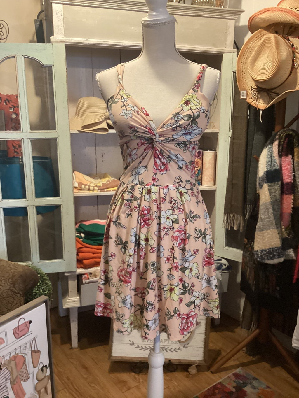 Derek Heart pink floral Dress size medium - #shop_name Jess's Unique Boutique