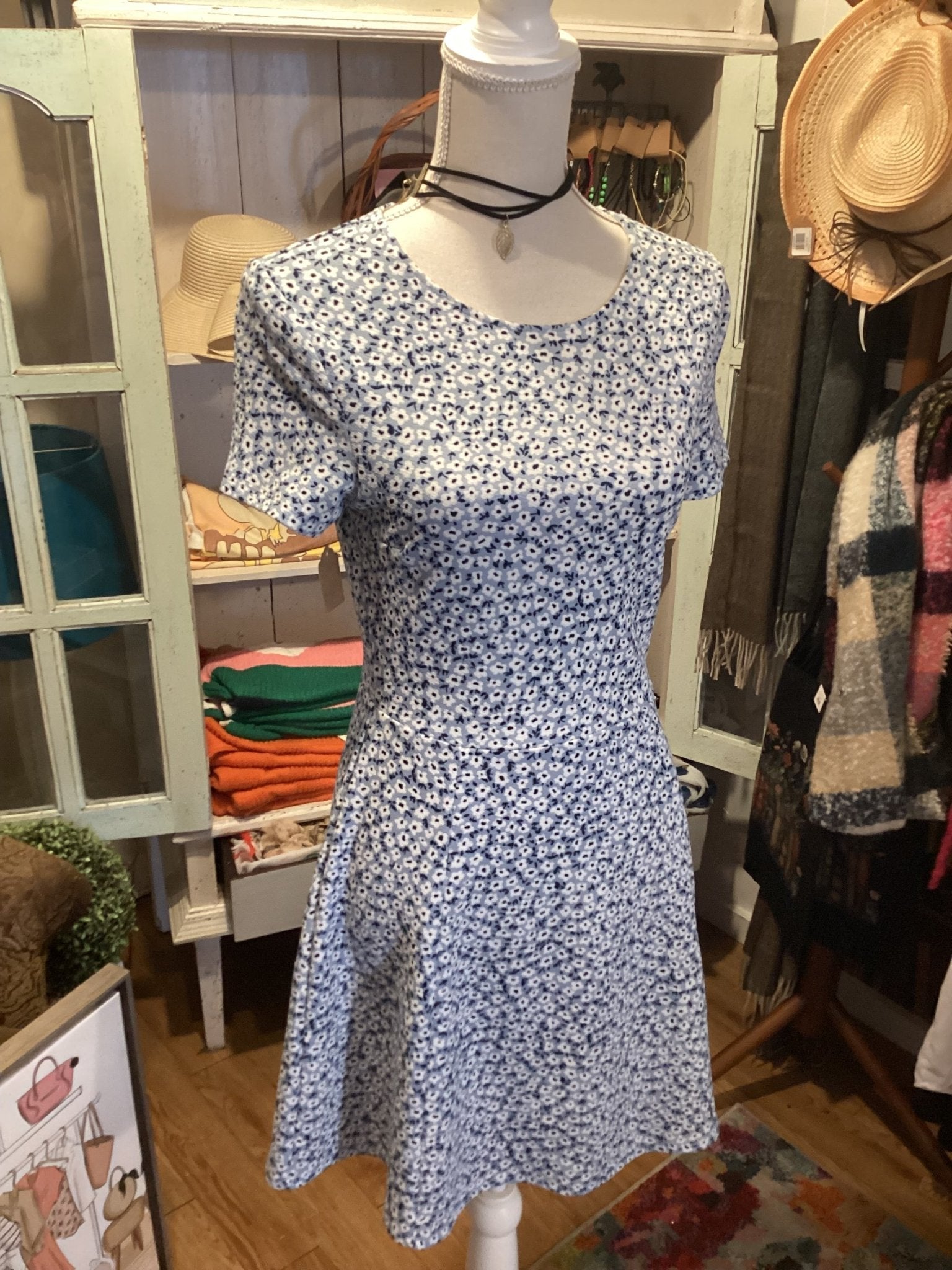 Divided H&M blue floral Dress size medium - #shop_name Jess's Unique Boutique