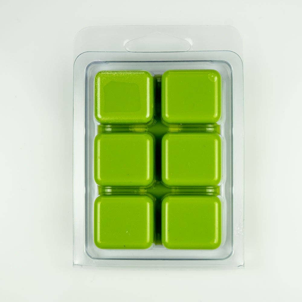 Game Master Dice - Vespene Geyser Gaming Candle