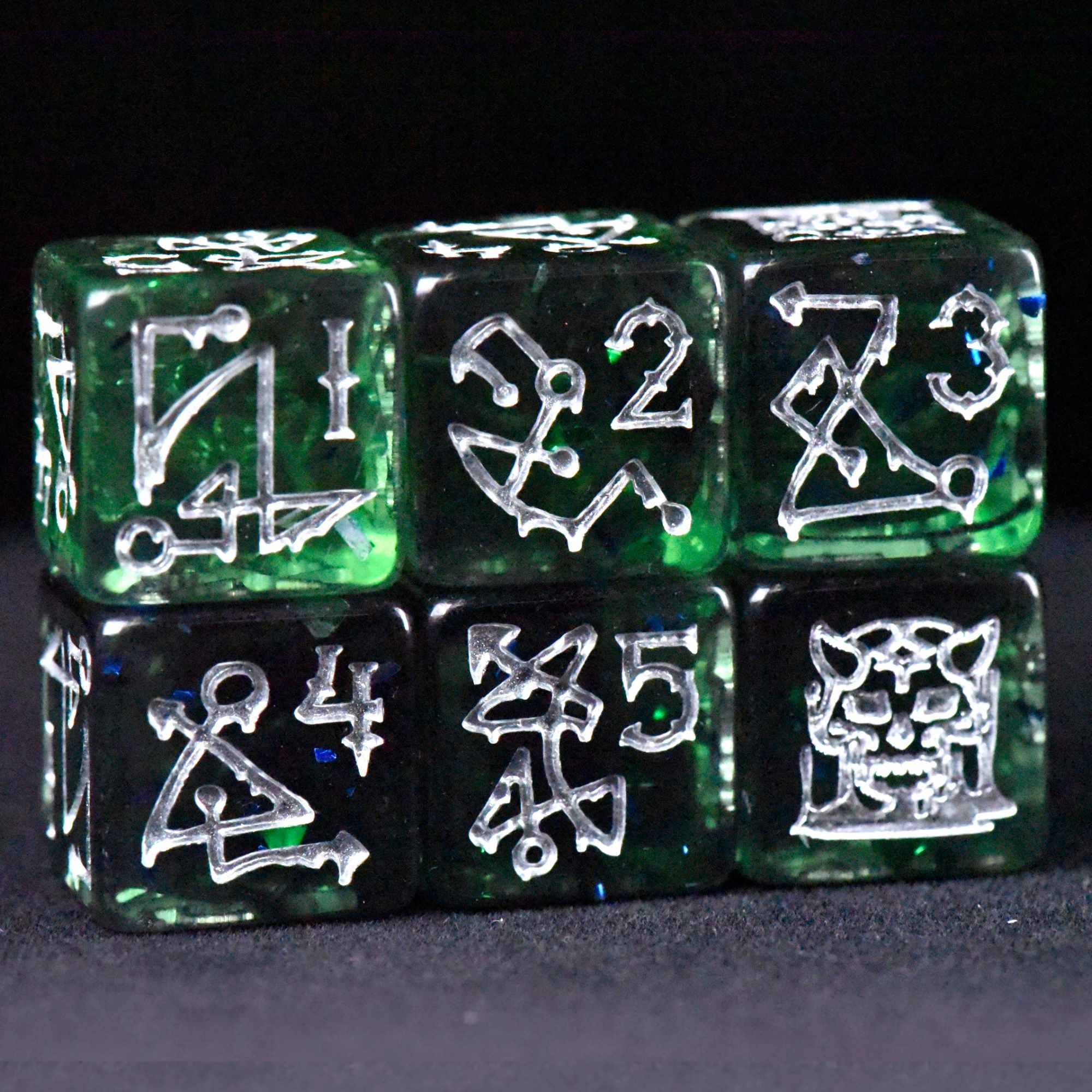 DNDDICE.COM - Crypt of the Necromancer 11 Dice Set