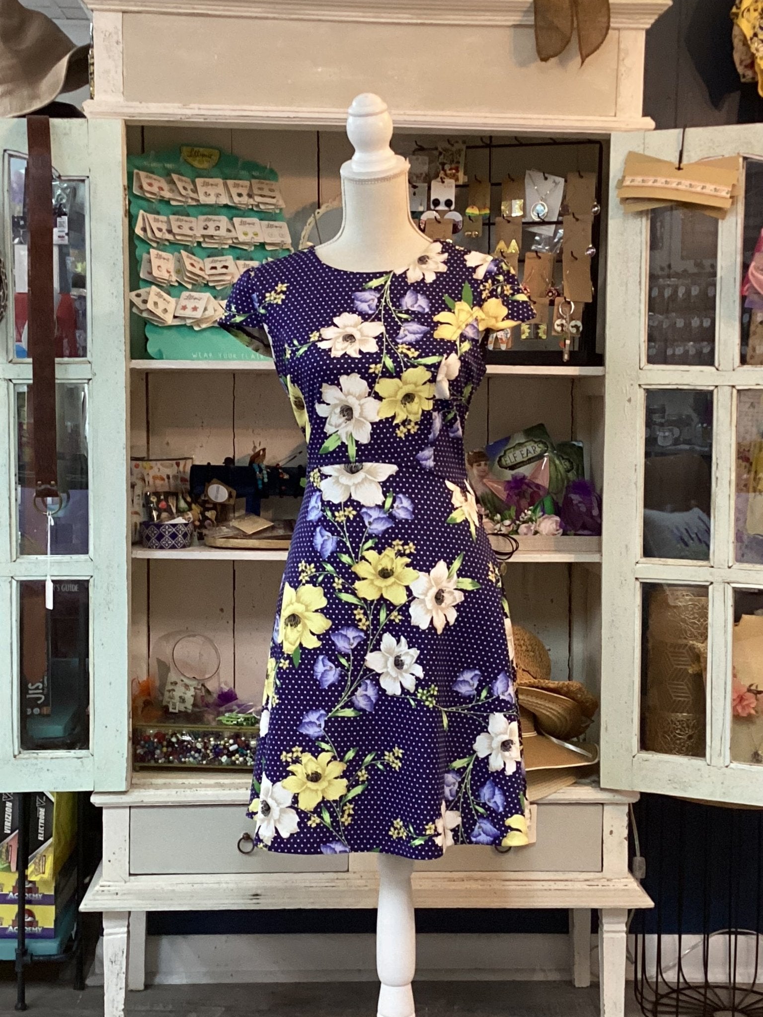 Jessica Howard: Blue Floral Dress Size 6 - #shop_name Jess's Unique BoutiqueBoutique Dresses