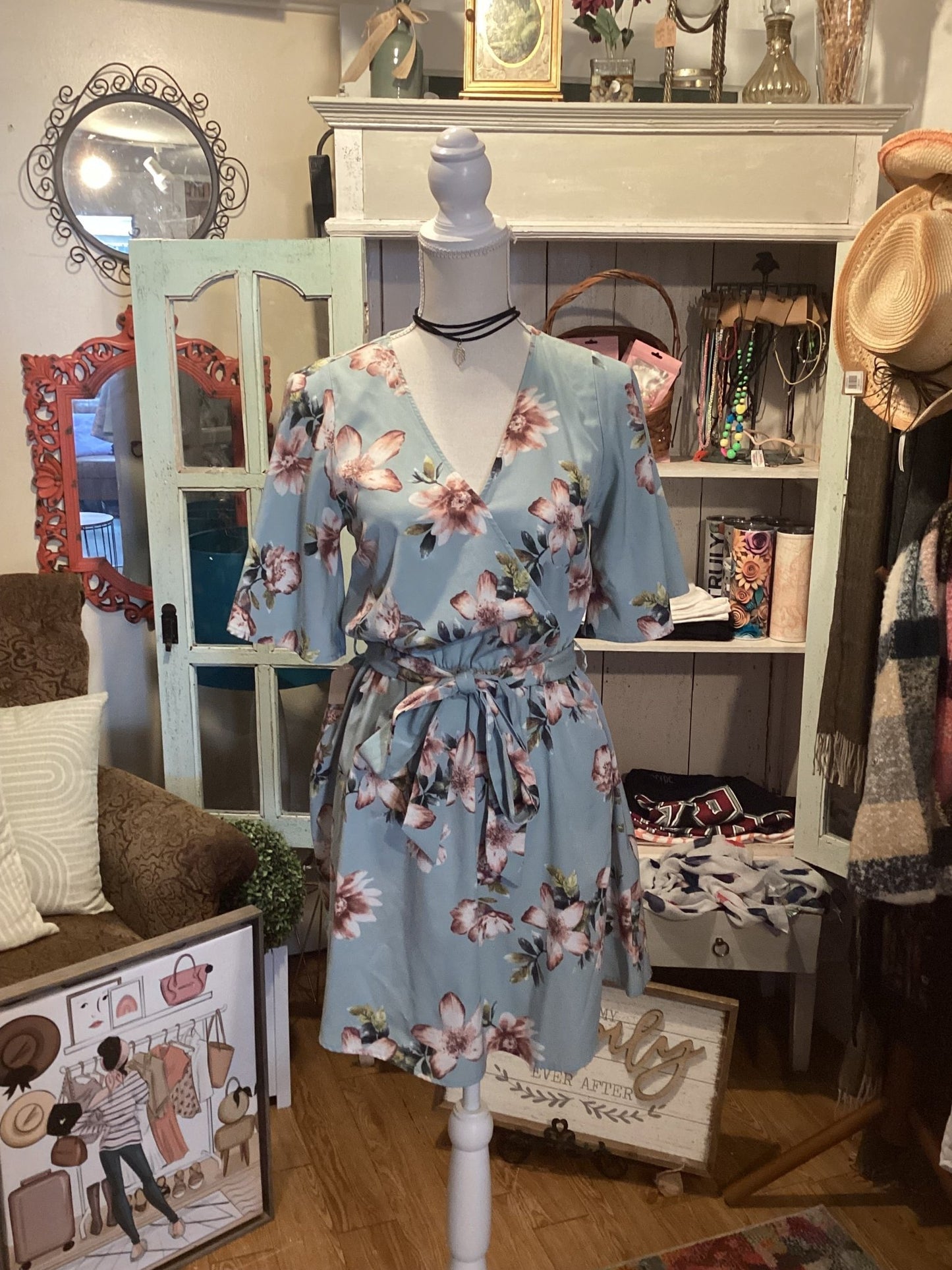Mine light blue floral Dress size medium - #shop_name Jess's Unique Boutique