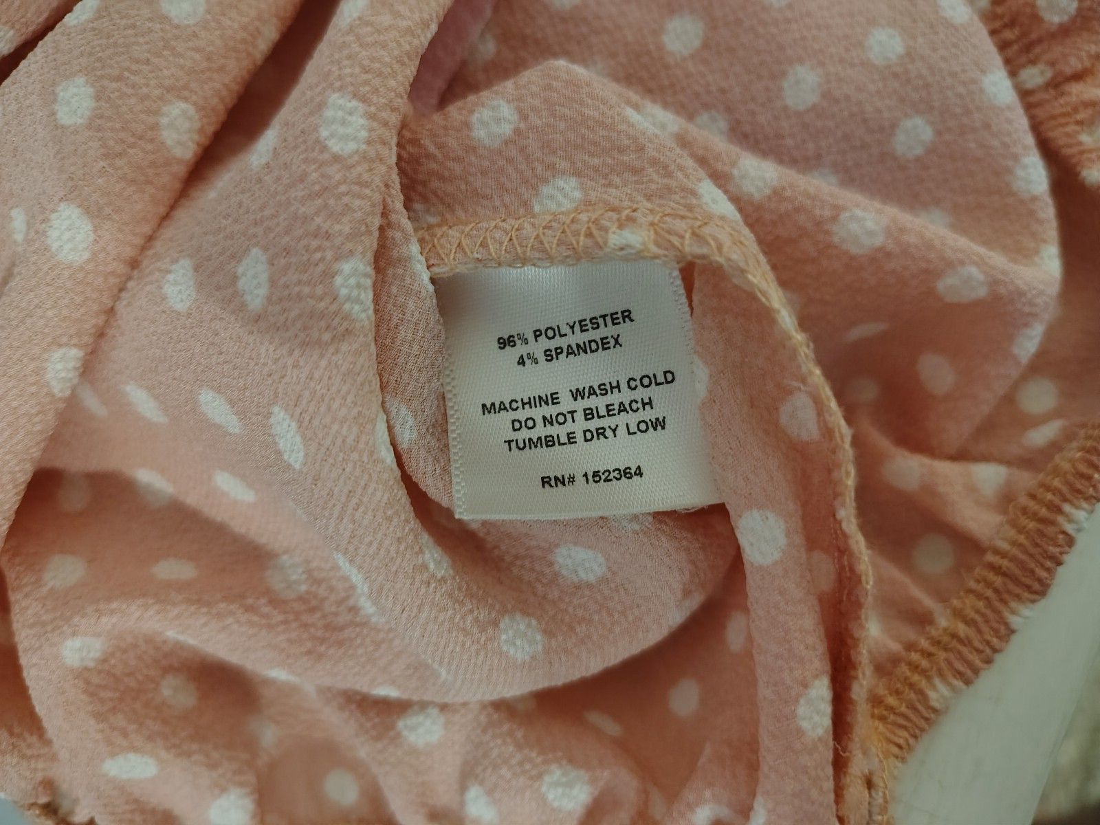Theoutfit Women's Medium Peach Polka Dot Long Sleeve Blouse