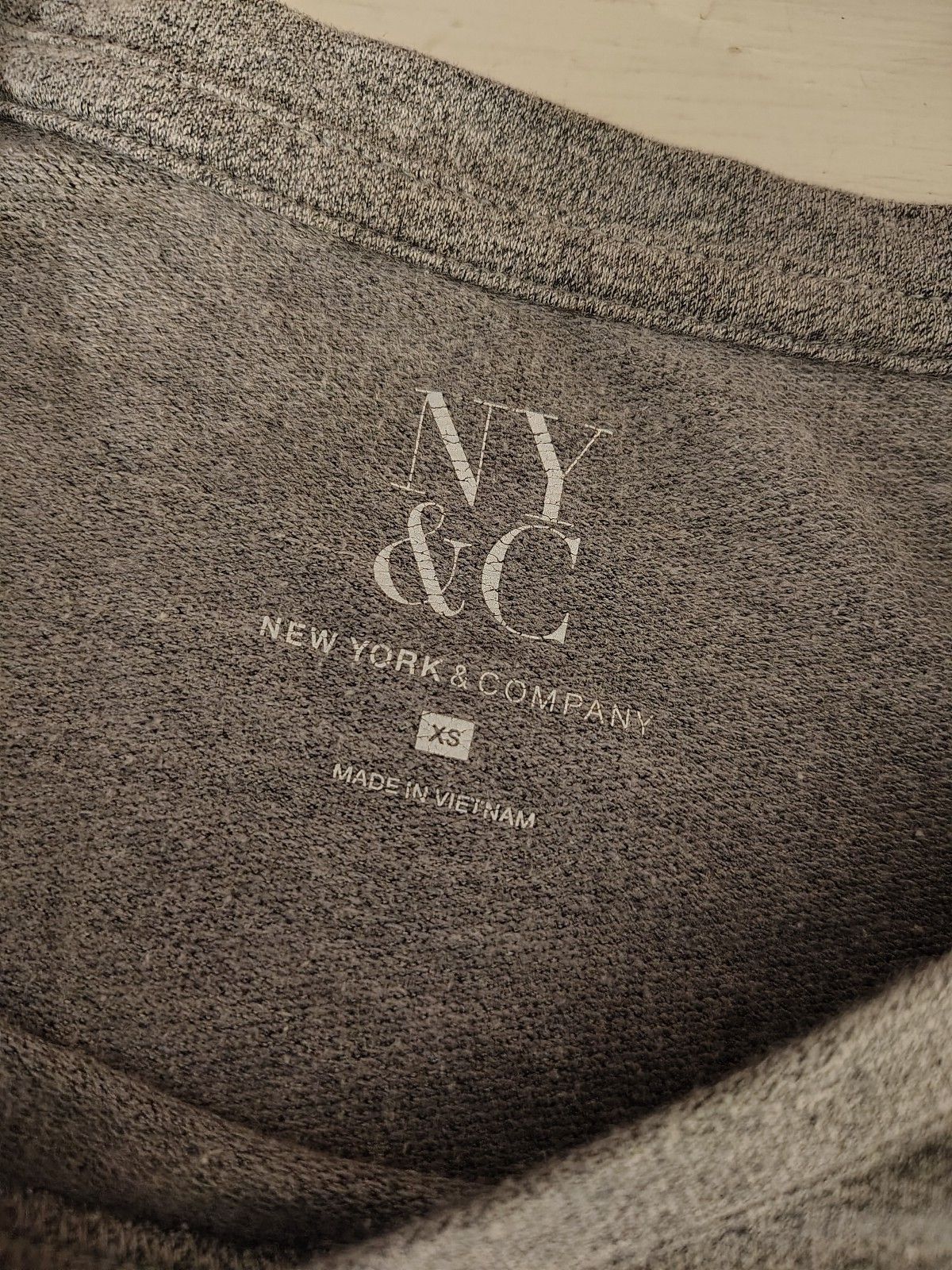 NY & Co Gray Ruffle Detail Long Sleeve Sweater Top XS